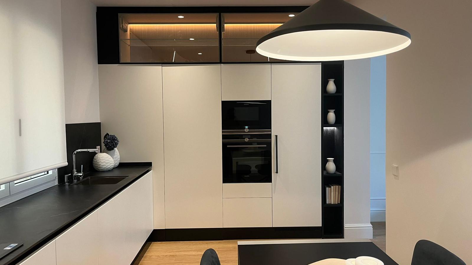 MONTE ESQUINZA — galería